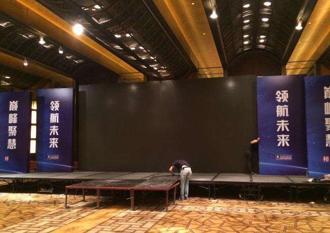 圣诞节晚会青岛舞台搭建活动承接